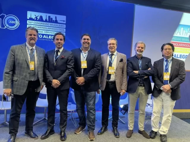 Dr. Göksel and fellow international surgeons at the Porto Alegre ENT congress in Brazil.